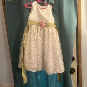 White dress size girls 8